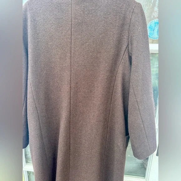 VTG Long Brown Overcoat sz Medium - Picture 9 of 12